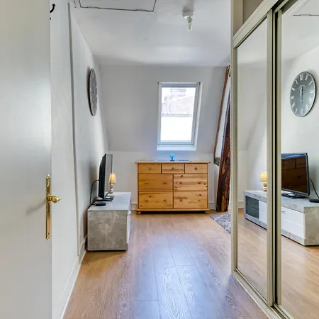 Dans L'hypercentre De Lägenhet *